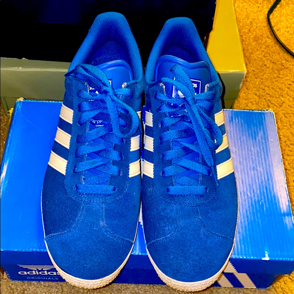 Sneakers 👟